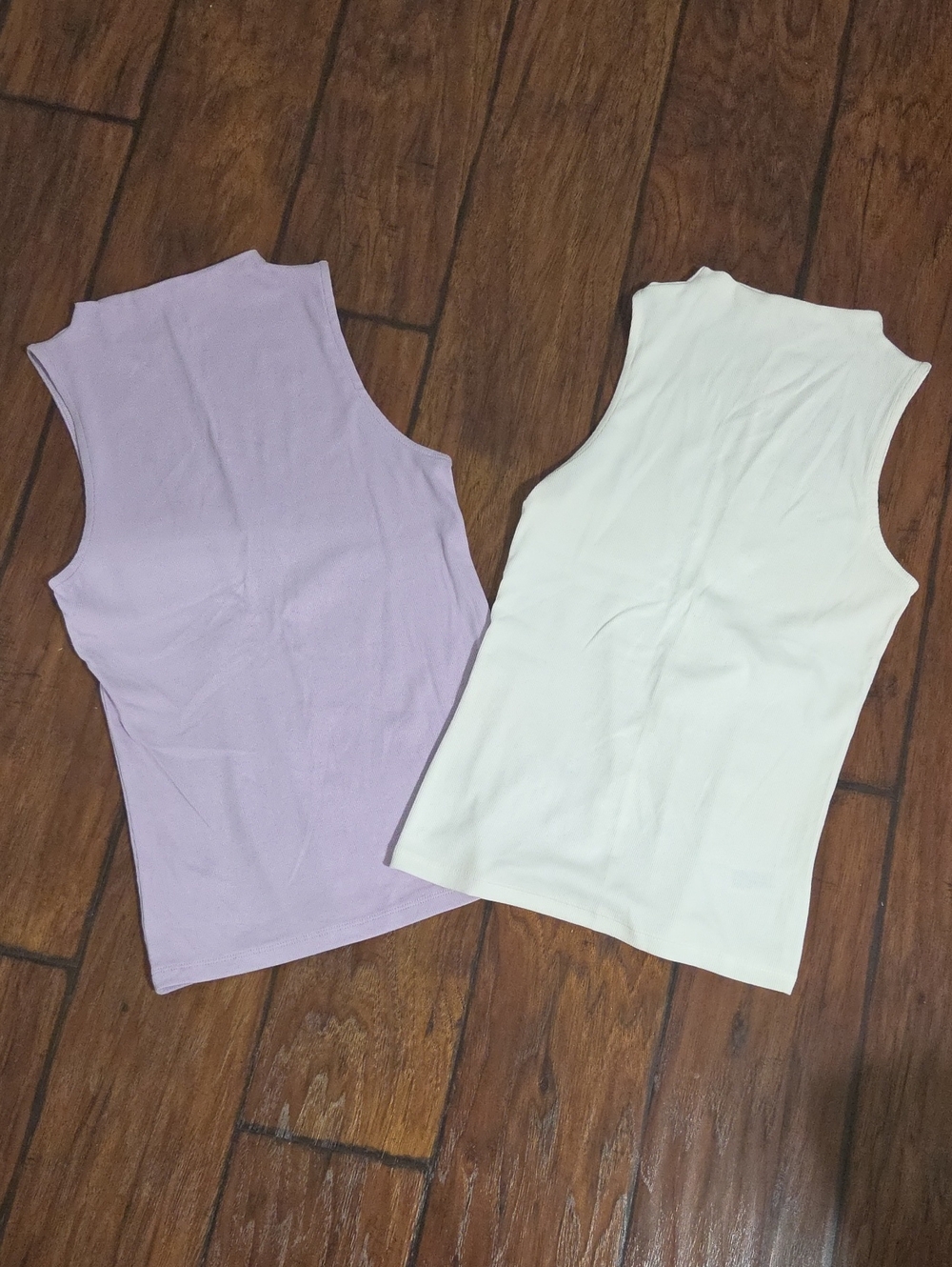 a new day Ribbed Sleeveless Tops in Lavender and White - Set of 2